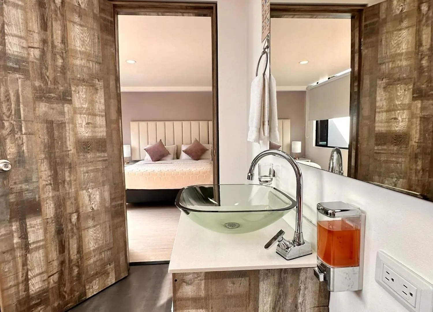 Hotel Agora Boutique Bogota 3*,
